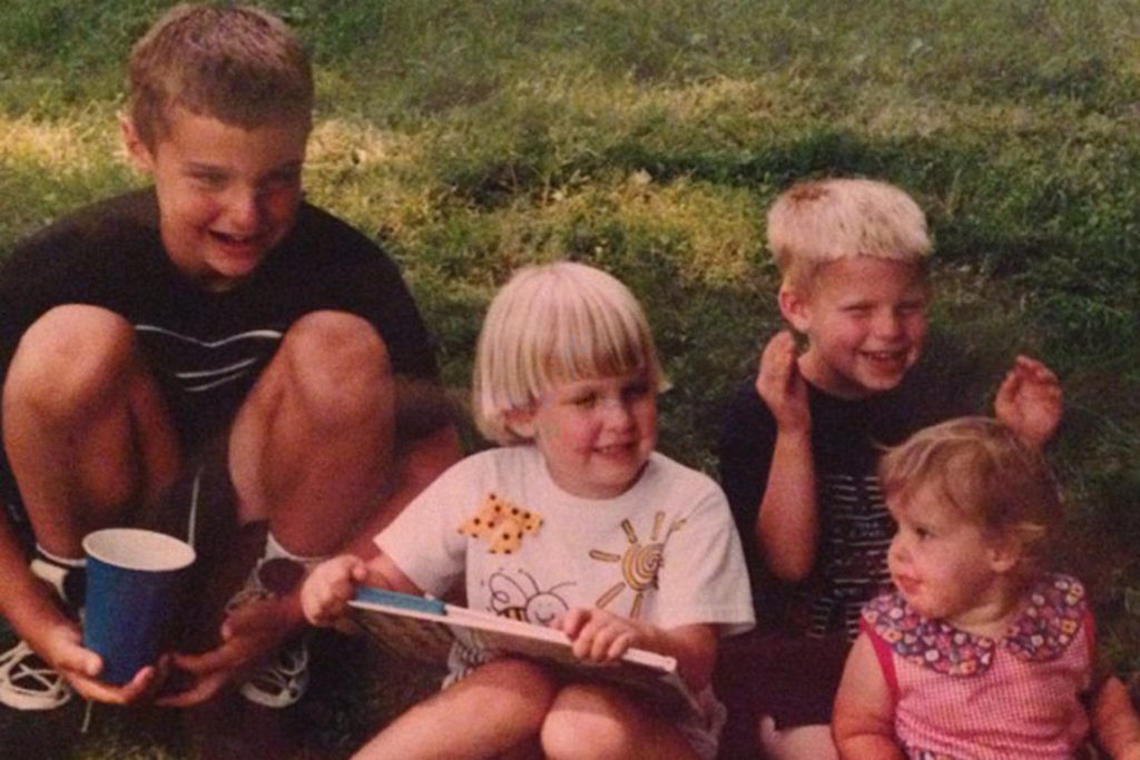 Molly Bruggeman With her Siblings